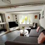 Hochwertiges Fischerhus Mit Terrasse Und Grill