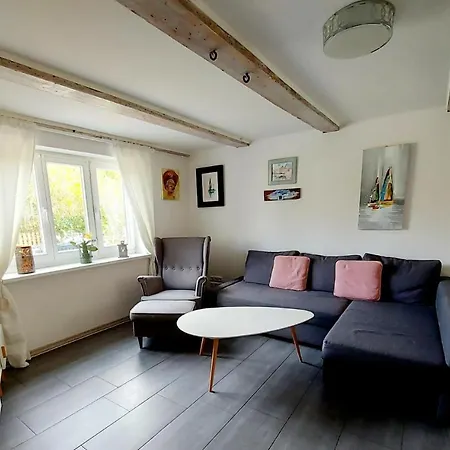 Hochwertiges Fischerhus Mit Terrasse Und Grill