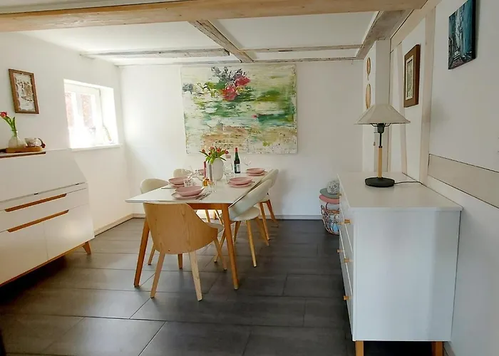 Hochwertiges Fischerhus Mit Terrasse Und Grill Nyaraló