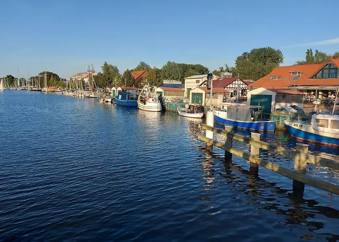 Hochwertiges Fischerhus Mit Terrasse Und Grill * Greifswald