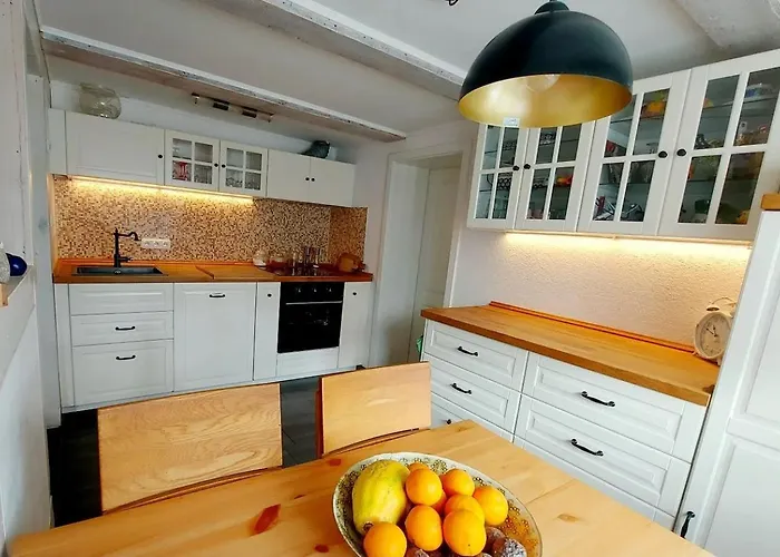 Hochwertiges Fischerhus Mit Terrasse Und Grill * Greifswald