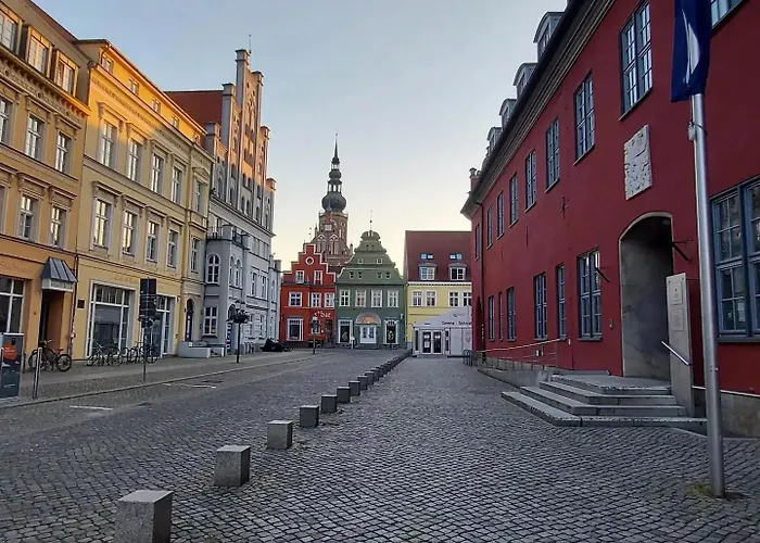 Hochwertiges Fischerhus Mit Terrasse Und Grill * Greifswald